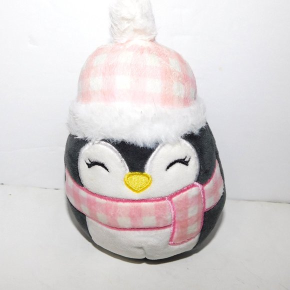 2022 Squishmallows 6" plush Luna Penguine Gingham Scarf Hat Christmas Ornament - Picture 1 of 4